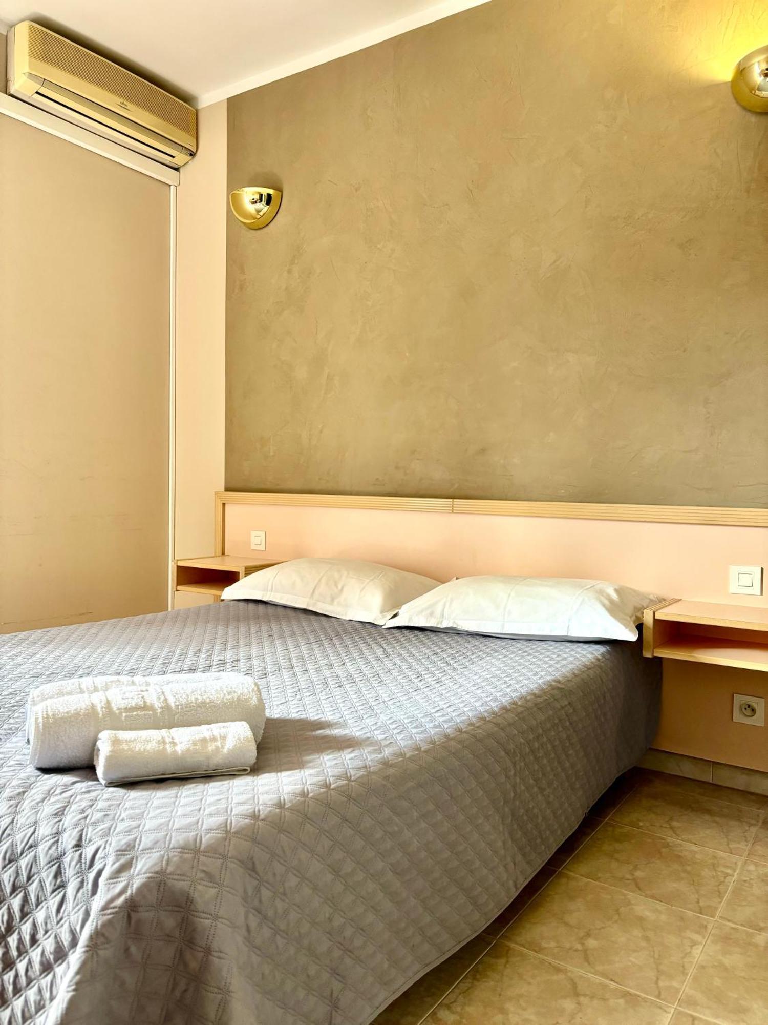 Hoetel U Santa Maria Olmeto  Zimmer foto